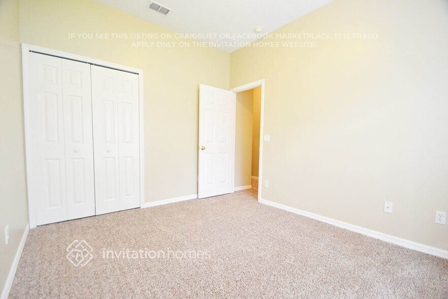 Building Photo - 14711 Sapodilla Dr