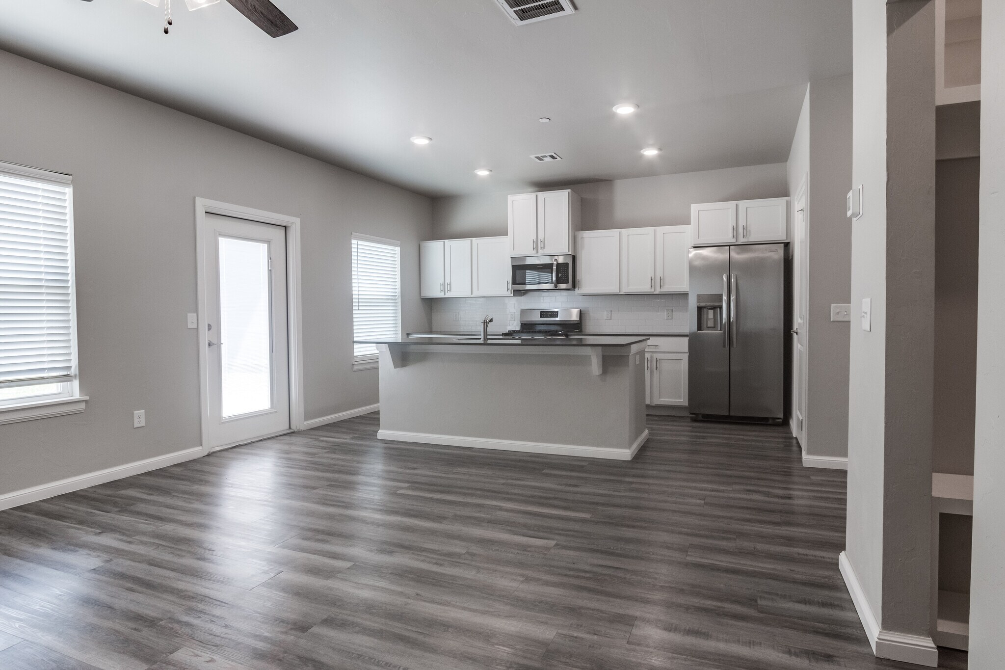 Building Photo - 2641 Cedar Tree Rd