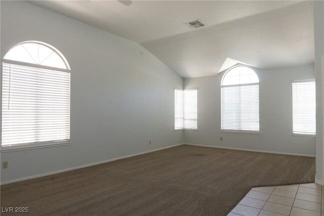 Building Photo - 4709 Victoria Beach Way