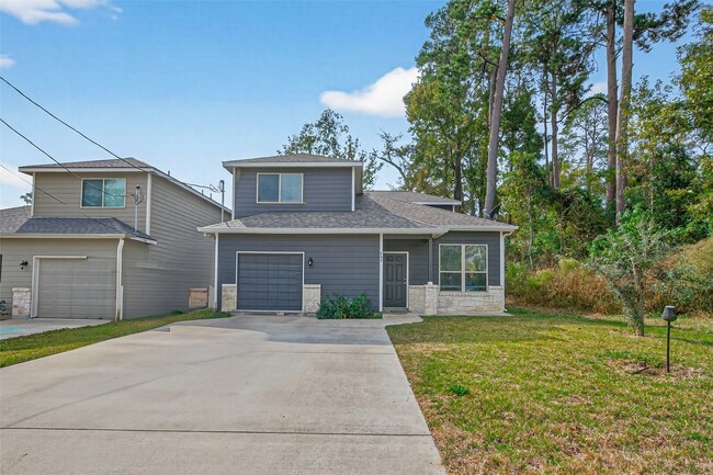 Building Photo - 804 Pearl River