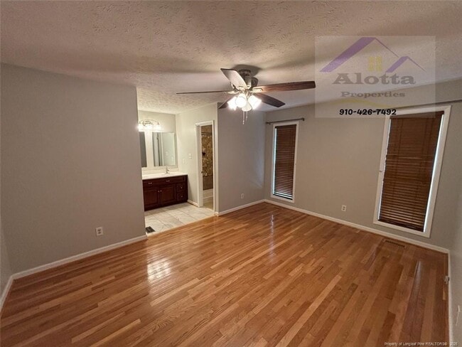 Building Photo - 1228 Bromley Dr