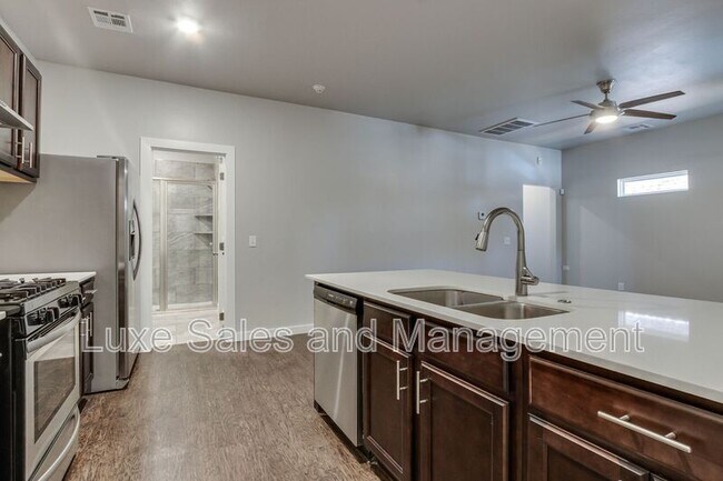 Building Photo - 2188 Buena Vida Ln