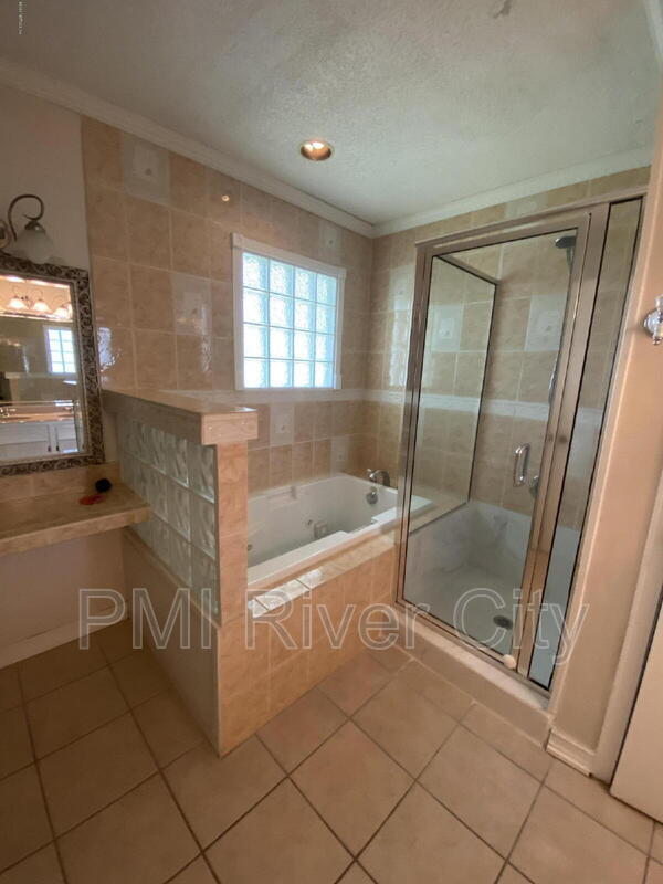 Building Photo - 12588 Fish Hawk Ln