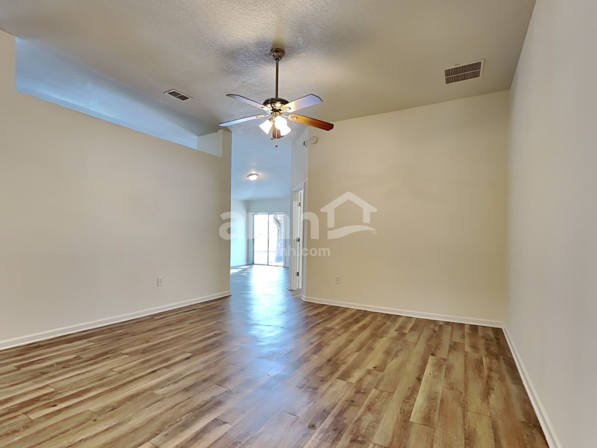 Building Photo - 201 Marisco Way