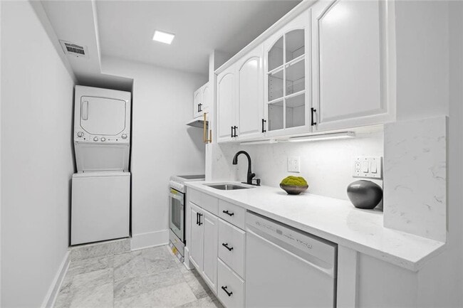 Building Photo - 6260 River Overlook Dr NW