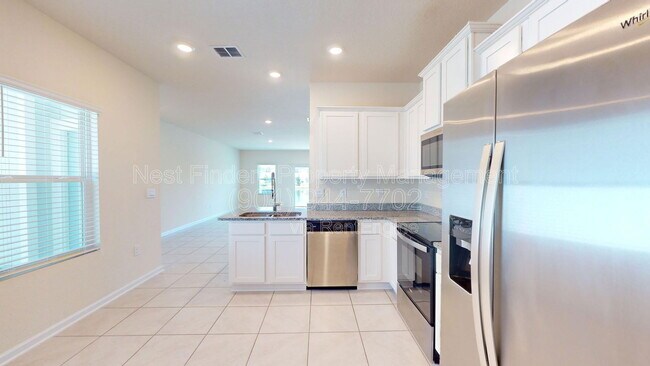 Building Photo - 67 Oarsman Xing Dr