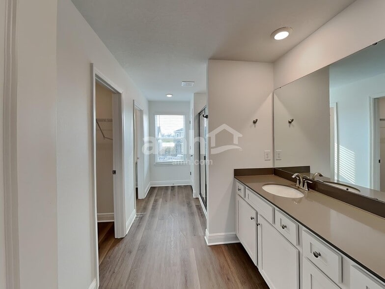 Building Photo - 5406 Grindstone Run