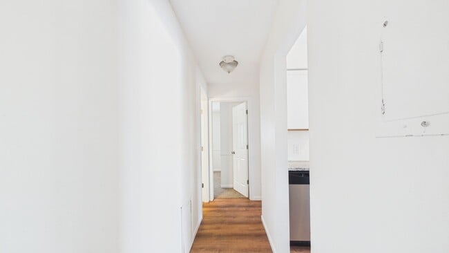 Building Photo - 10213 W 34th St
