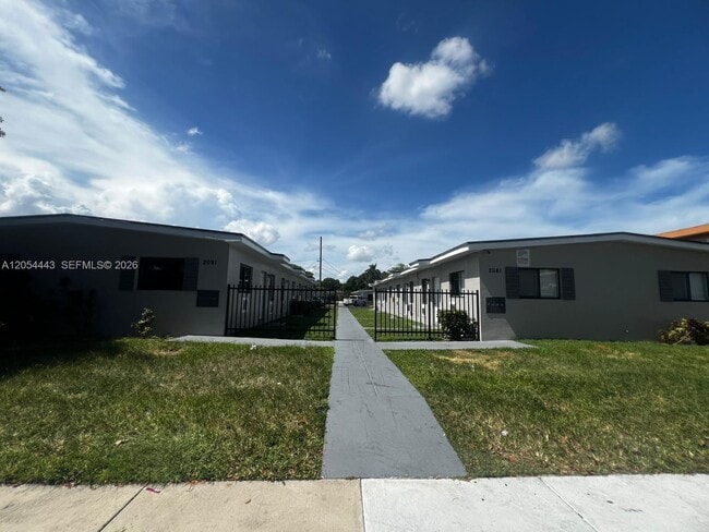 Building Photo - 2081 NW 30th St
