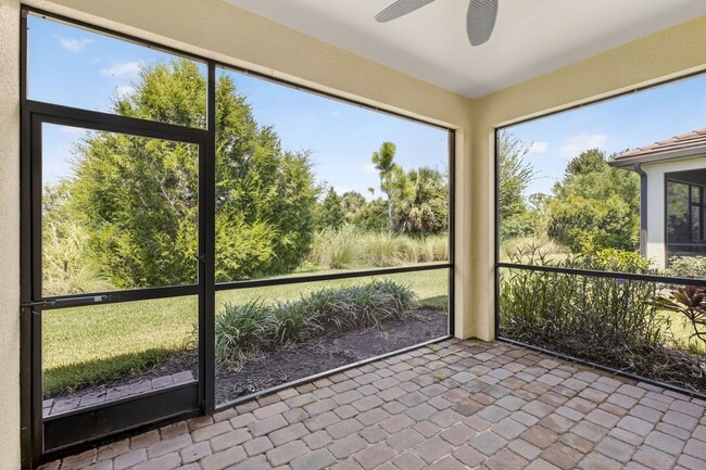 Building Photo - Annual Unfurnished 2 Bedroom 2 Bathroom with a Den located in the Preserve at the West Villages!