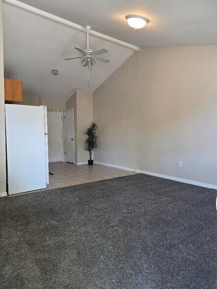 Building Photo - 1521 W 900 S