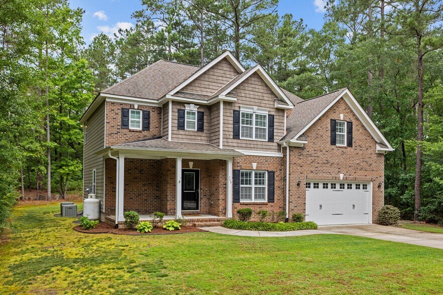 Building Photo - 768 Riverbirch Dr
