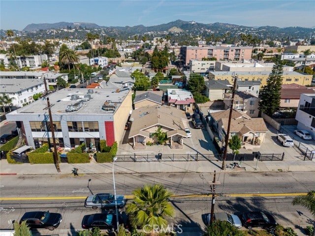 Building Photo - 5253 Fountain Ave