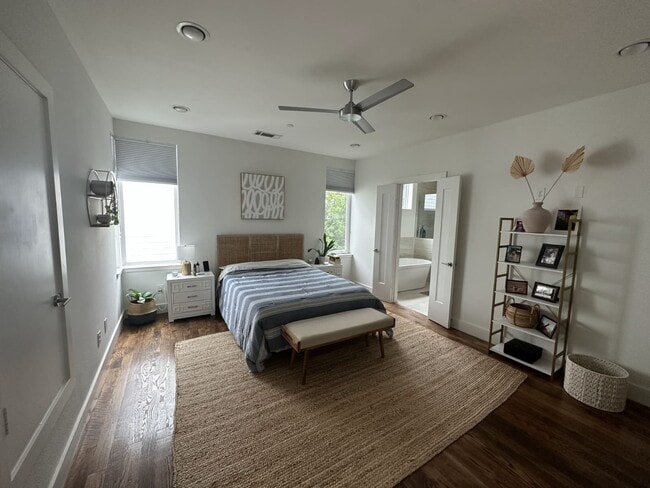 Building Photo - 5705 Bryan Pkwy