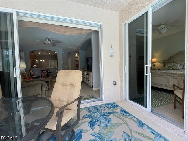 Building Photo - 10630 Camarelle Cir