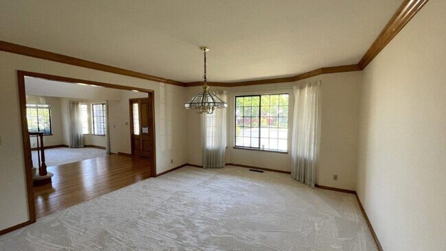 Building Photo - Walnut Creek Northgate neighborhood! Beaut...