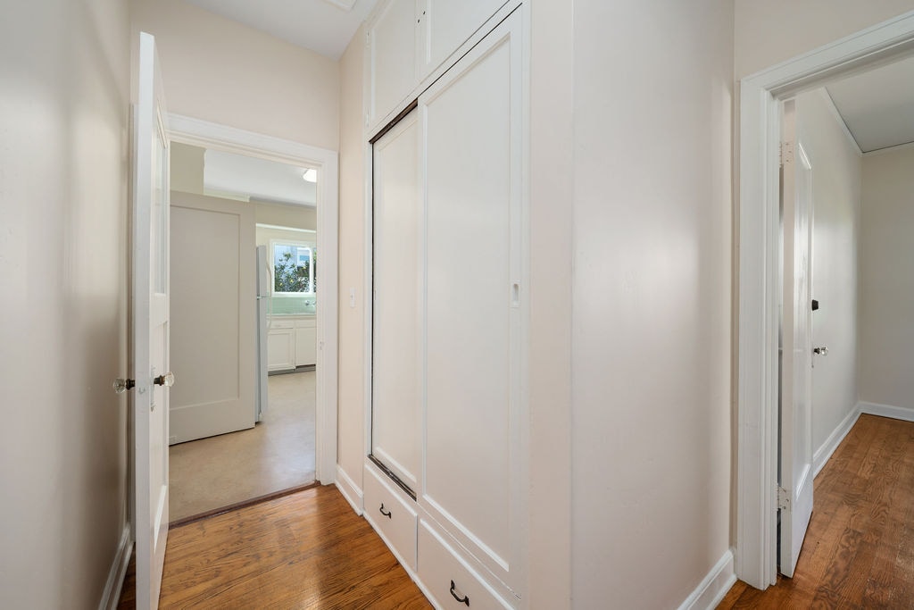 Building Photo - 59 Chorro St