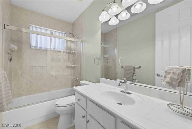 Building Photo - 28328 Hidden Lake Dr