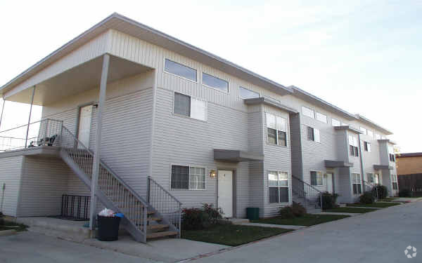 Primary Photo - Grey Haven Apartments