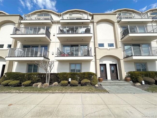 Building Photo - 353 W Broadway