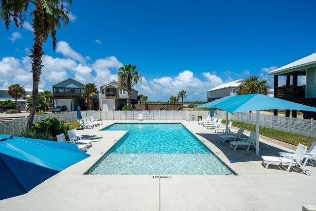 Building Photo - 456 Paradise Pointe Dr