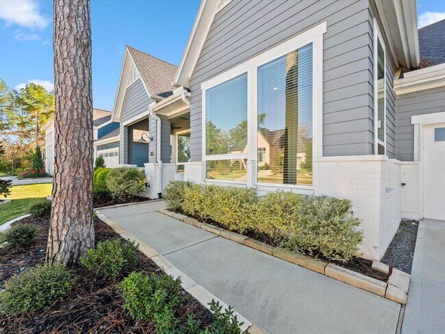Building Photo - 113 S Ocotillo Ridge