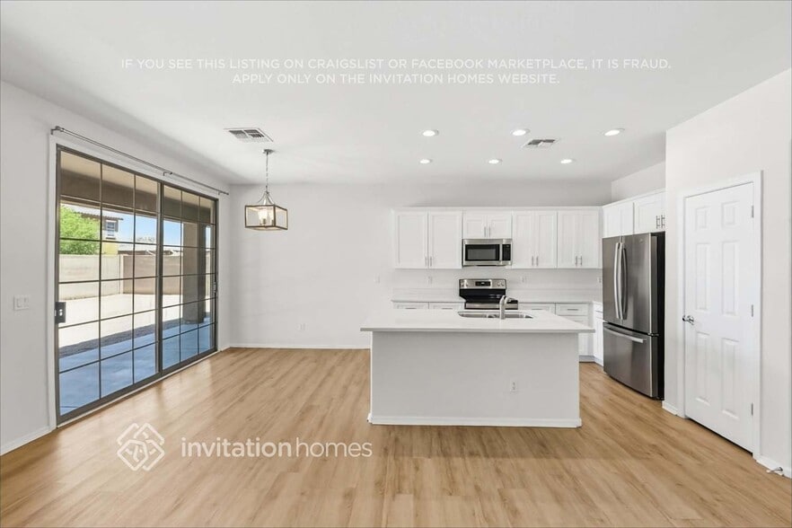 Building Photo - 16042 W Hualapai St