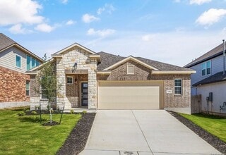 Building Photo - 3104 Morlanga St