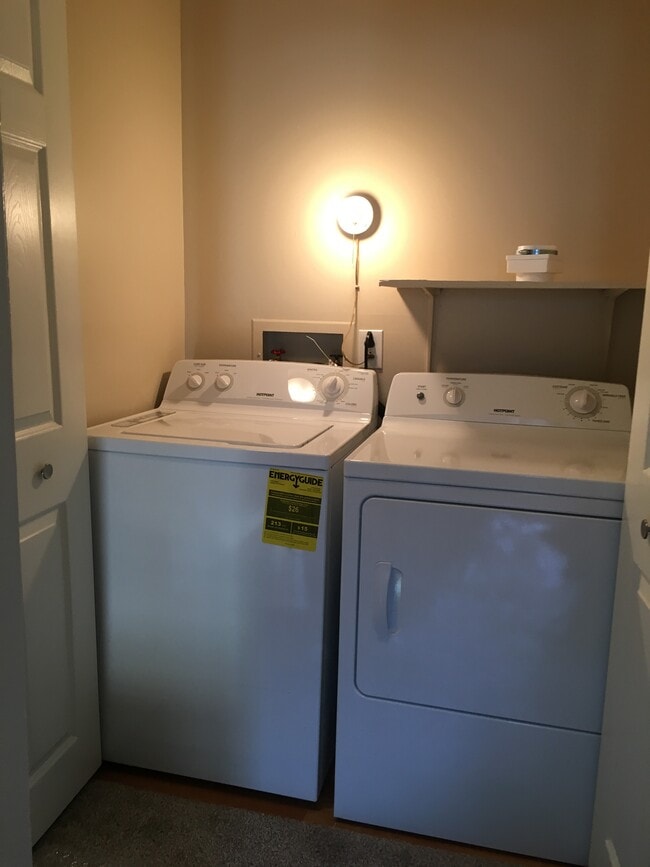 Laundry - 406 Granville Rd