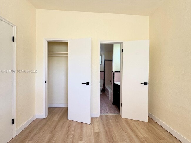 Building Photo - 12287 NE 7th Ave