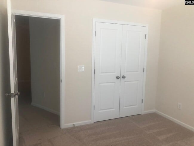 Building Photo - 1057 Roscoe Rd