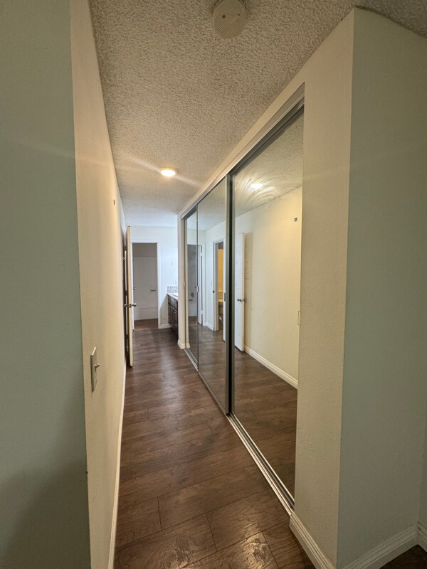 Building Photo - 215 N Belmont St