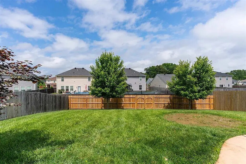 Building Photo - 2630 Dellwood Valley Ln