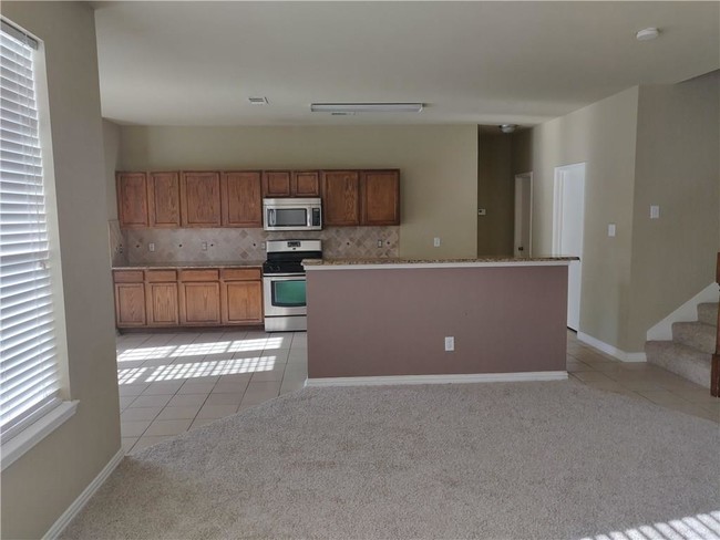 Building Photo - 6629 Scottsdale Way