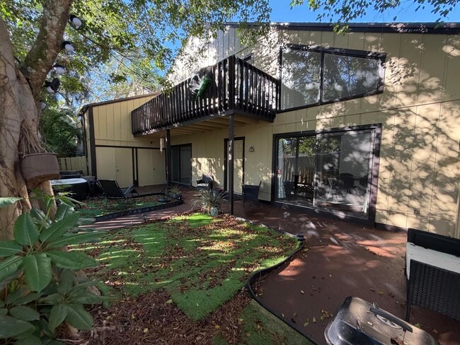 Primary Photo - 1584 39th Ave