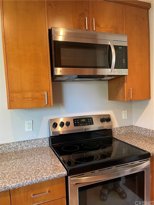 Building Photo - 4714 Park Granada