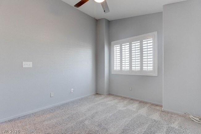 Building Photo - 879 Cozy Valley St