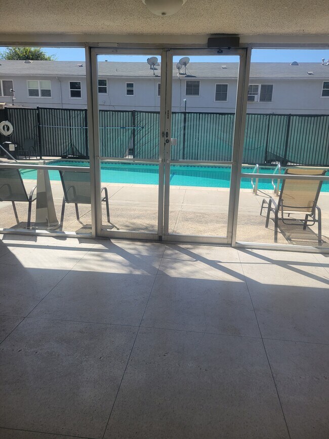 Building Photo - 5235 Corteen Pl