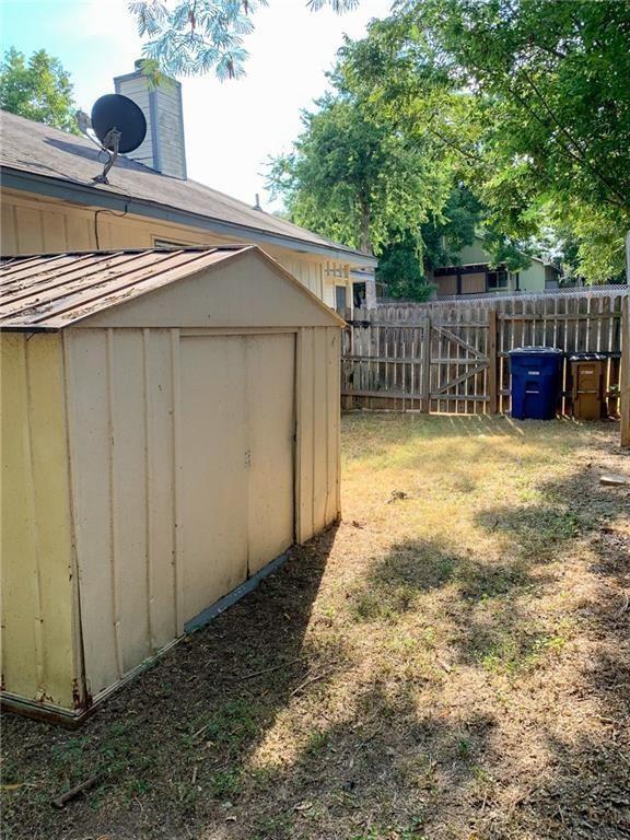 Building Photo - 11803 Lochridge Dr