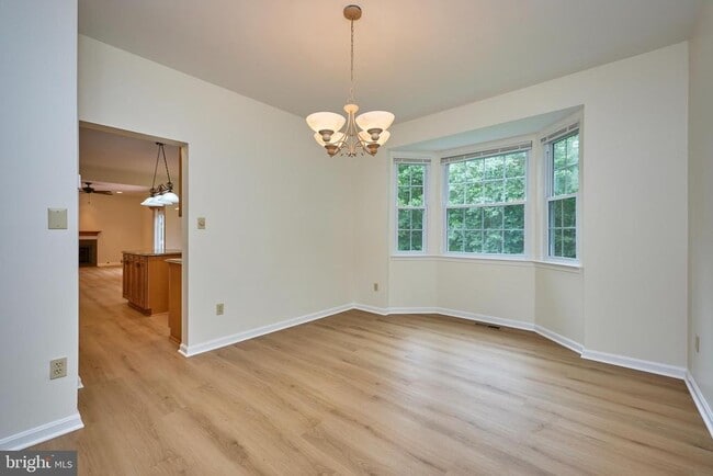 Building Photo - 8695 Ruby Rise Pl