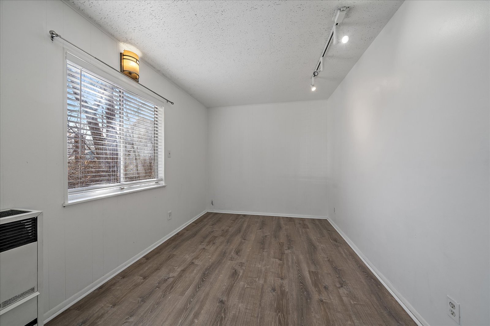 Living Room - 2275 Estes Street