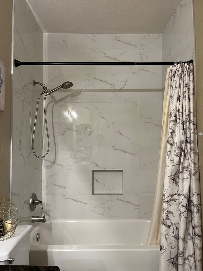 Building Photo - 5302 E Van Buren St