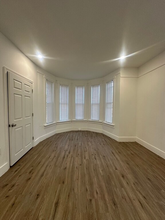 Building Photo - 62 W 6th St