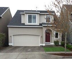 Building Photo - 325 NW 209th Ave