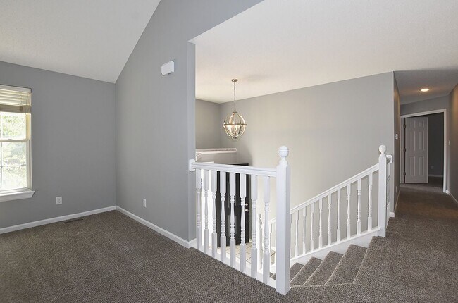 Building Photo - Three Bedroom House in Platte City