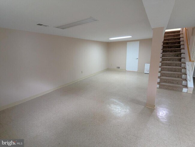 Building Photo - 2323 Arthur Ave
