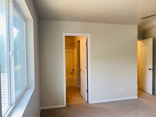 Building Photo - 13513 Palm Beach Dr