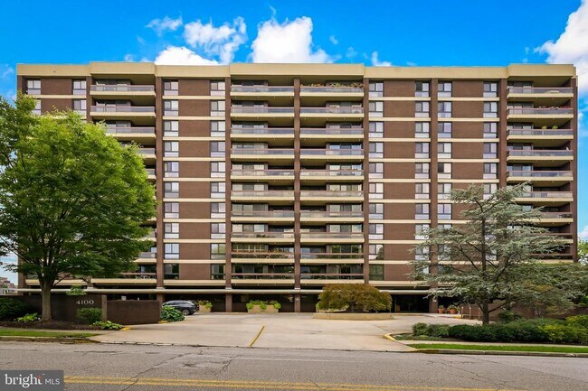 Building Photo - 4100 N Charles St
