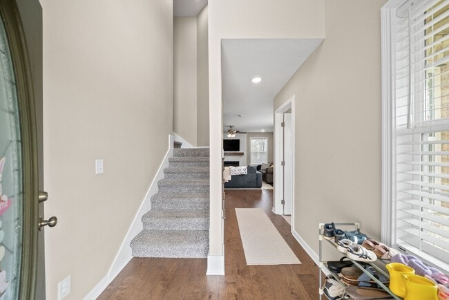 Building Photo - 1084 Barnhill Rd