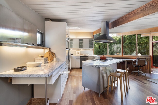 Building Photo - 10410 Quito Ln